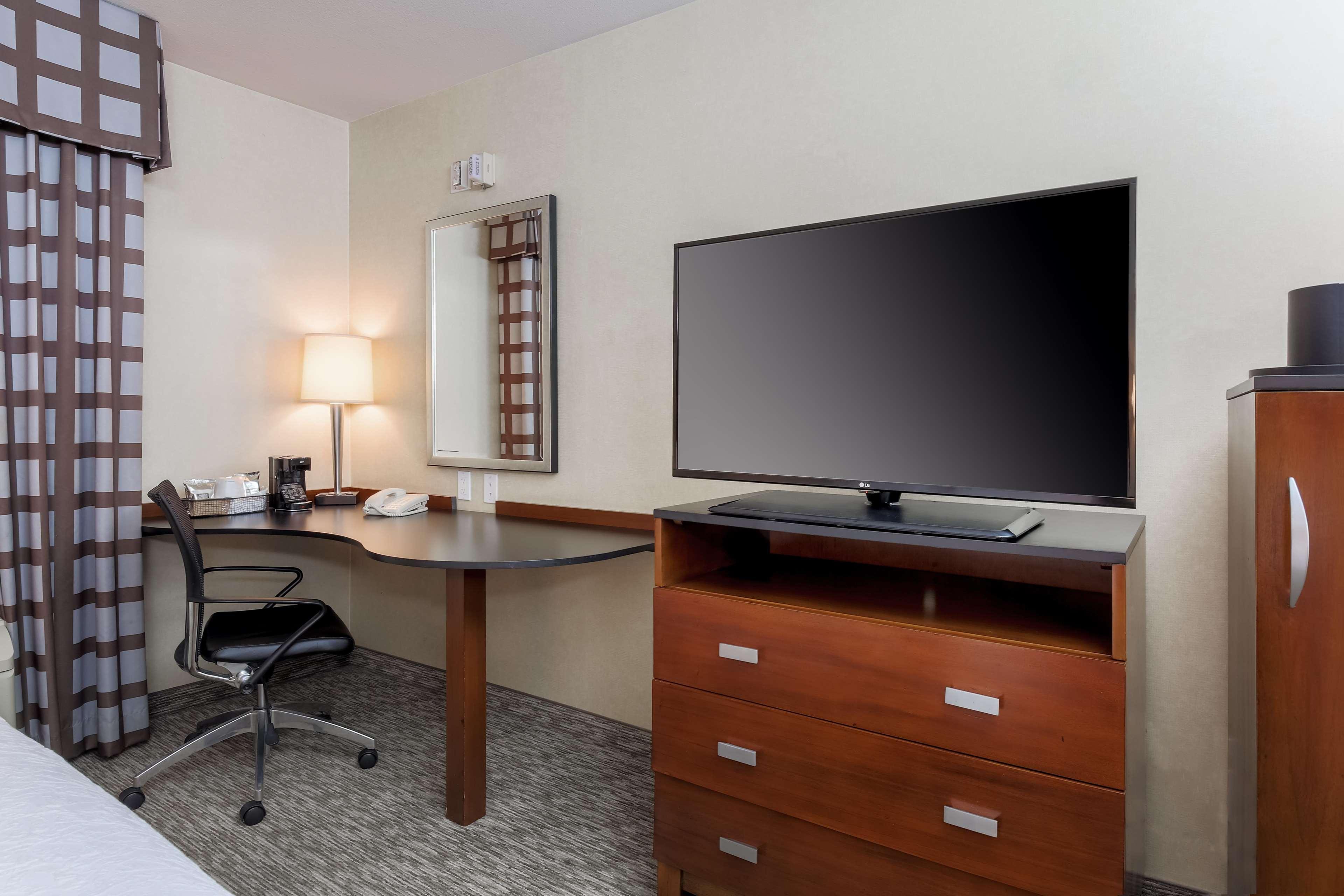 Hampton Inn Santa Barbara/Goleta Exterior photo