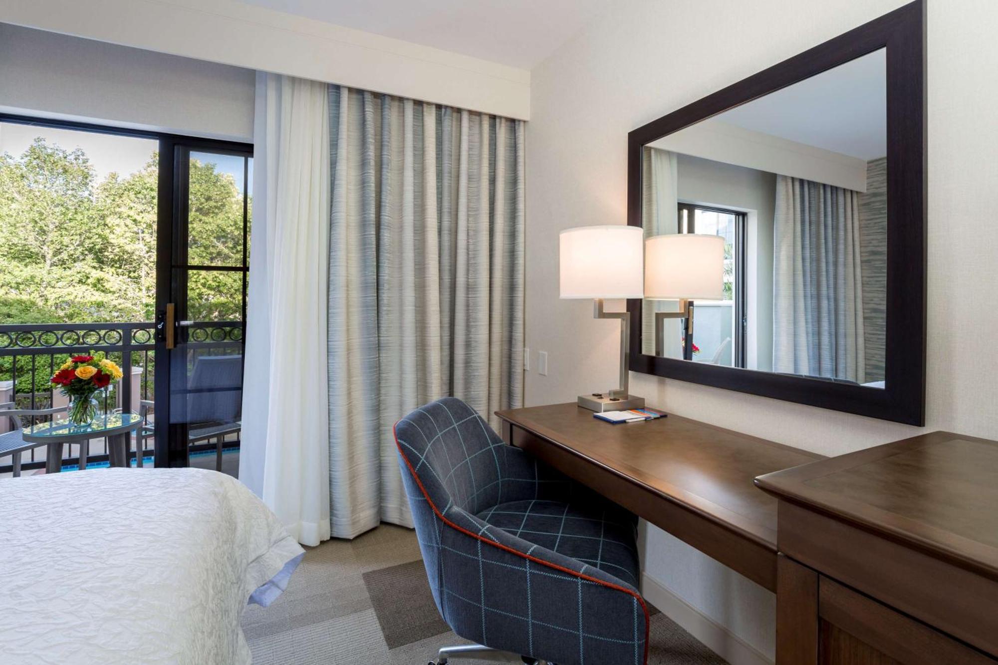 Hampton Inn Santa Barbara/Goleta Exterior photo