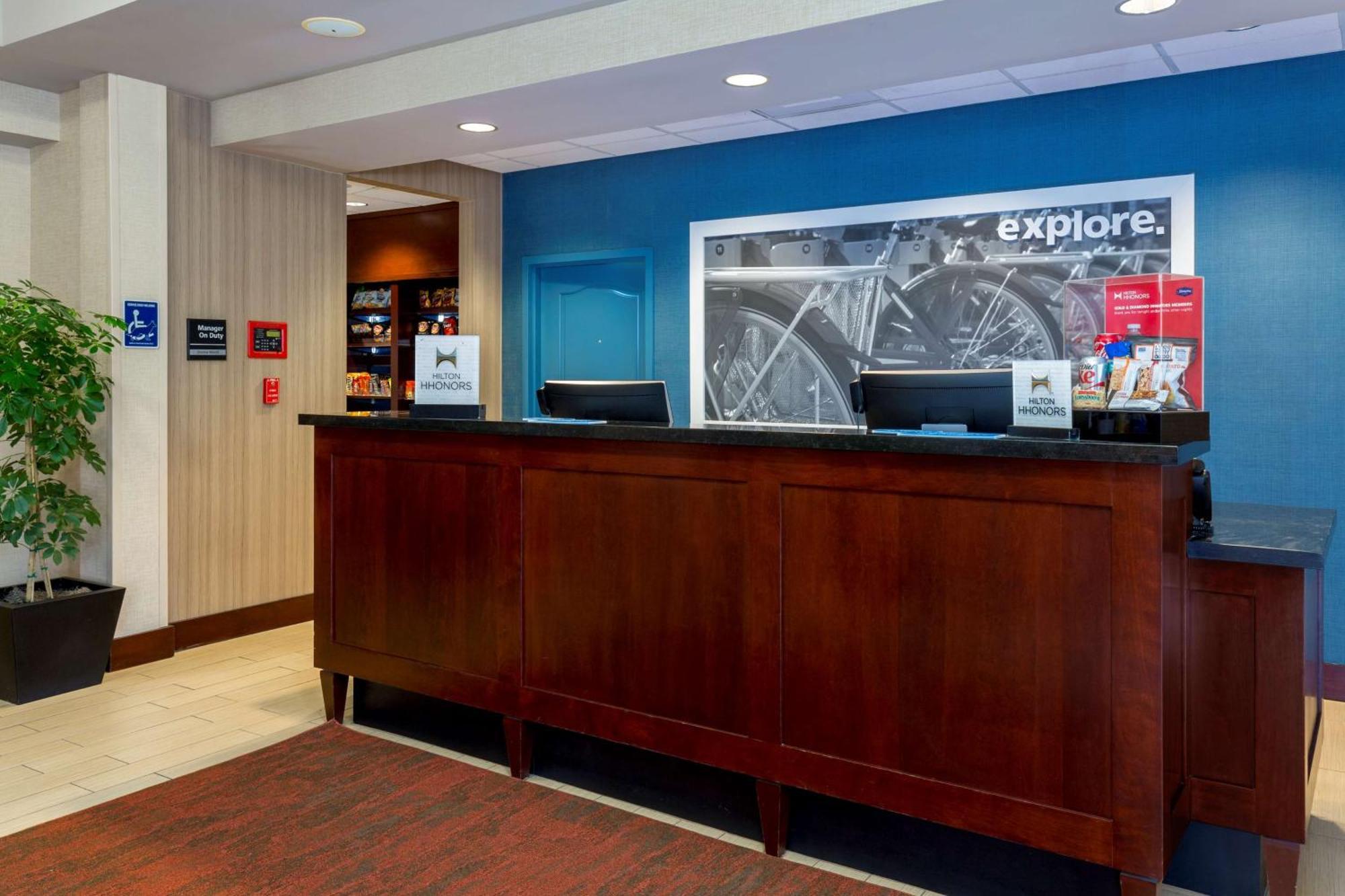 Hampton Inn Santa Barbara/Goleta Exterior photo