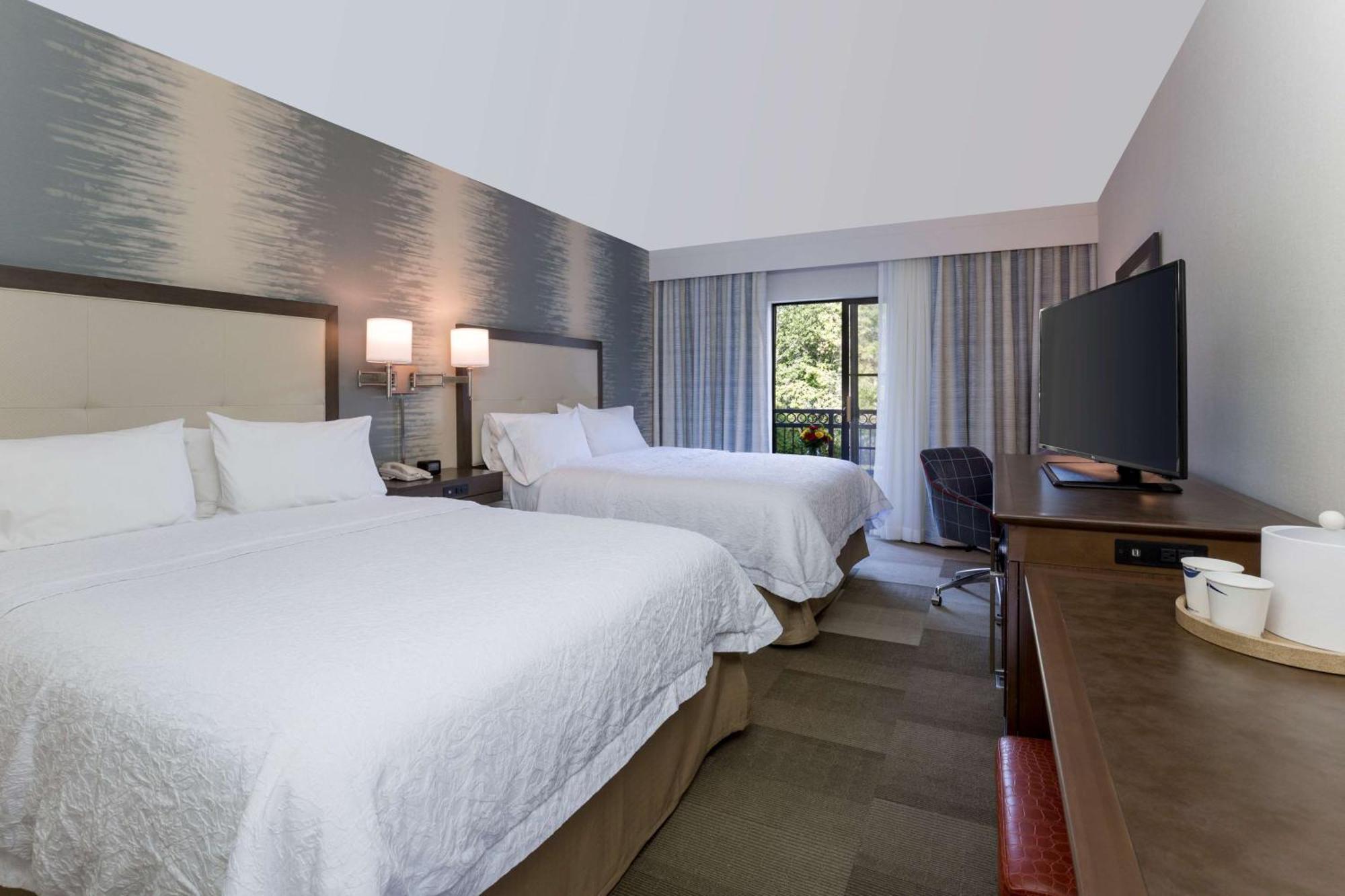 Hampton Inn Santa Barbara/Goleta Exterior photo