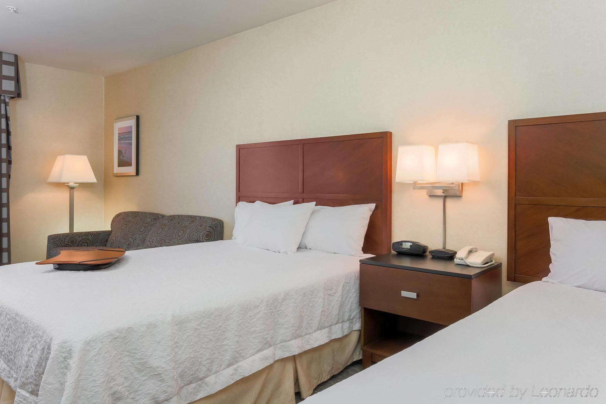 Hampton Inn Santa Barbara/Goleta Exterior photo