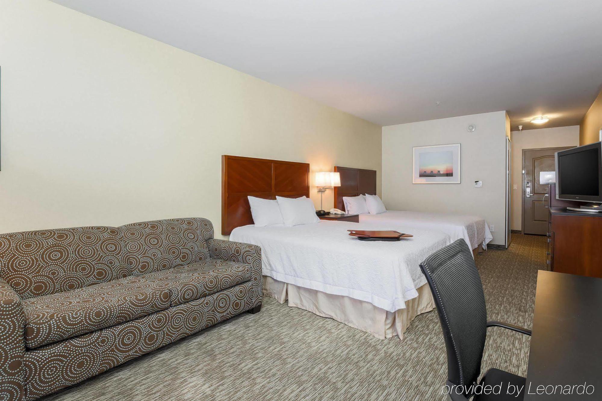 Hampton Inn Santa Barbara/Goleta Exterior photo